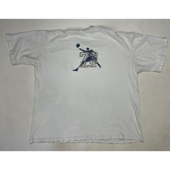 VINTAGE Gap Basketball 73 Graphic T-shirt Men XL White Distressed - Picture 1 of 10